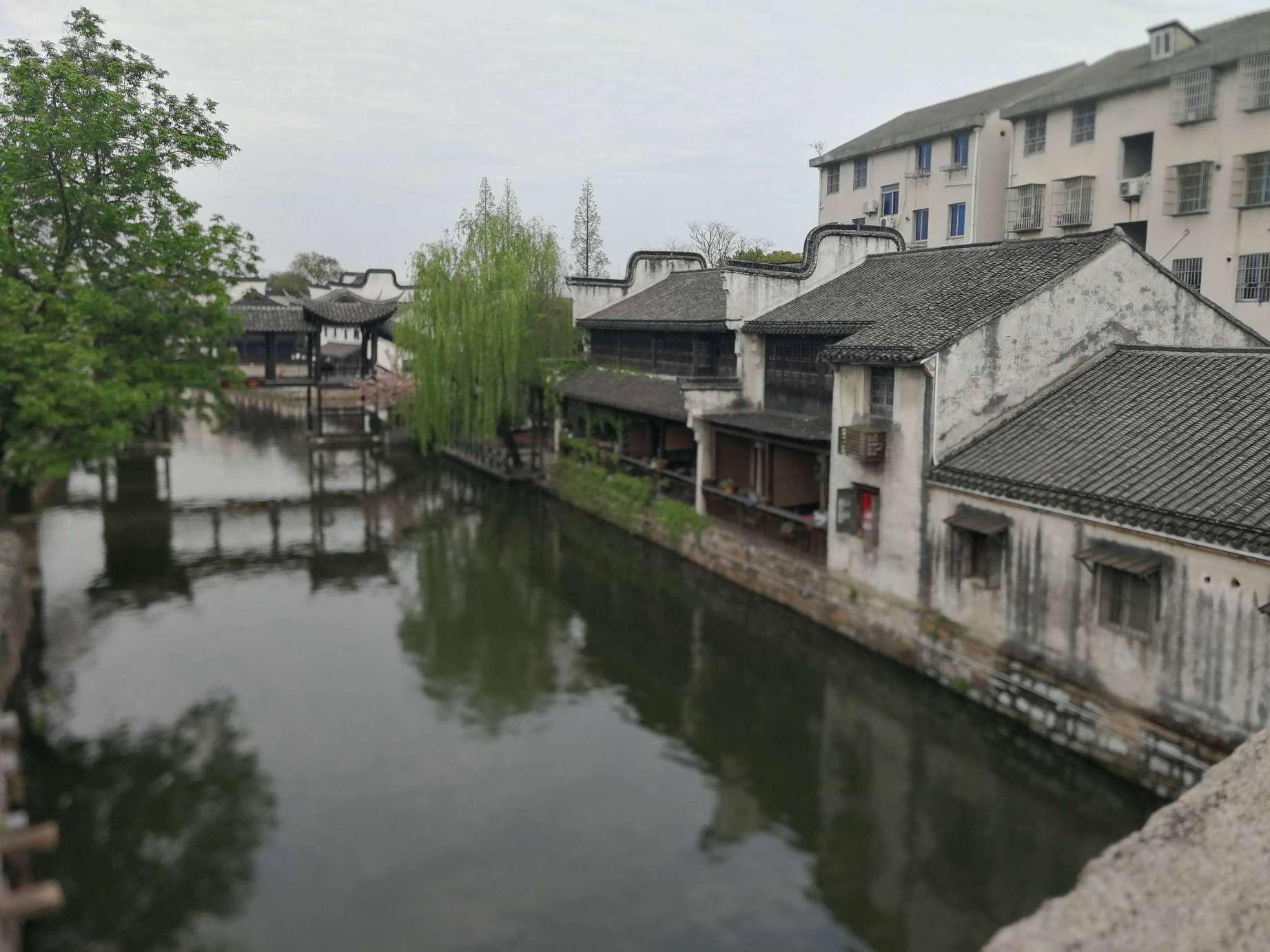 劝告:男人的5个行为,会让前列腺“不堪重负”,别太放纵了