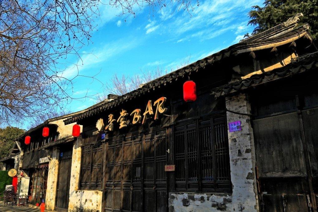南昌红谷滩：岁寒粥香暖人心